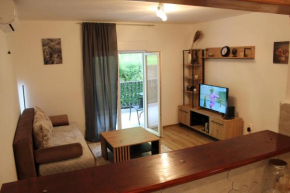 Una apartment